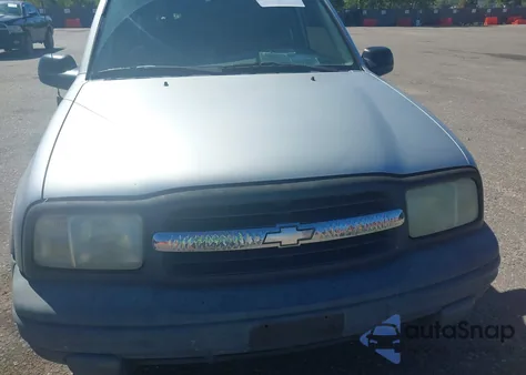 2003 Chevrolet Tracker Hard Top Zr2 z USA, uszkodzony, nr VIN 2CNBJ734636933745